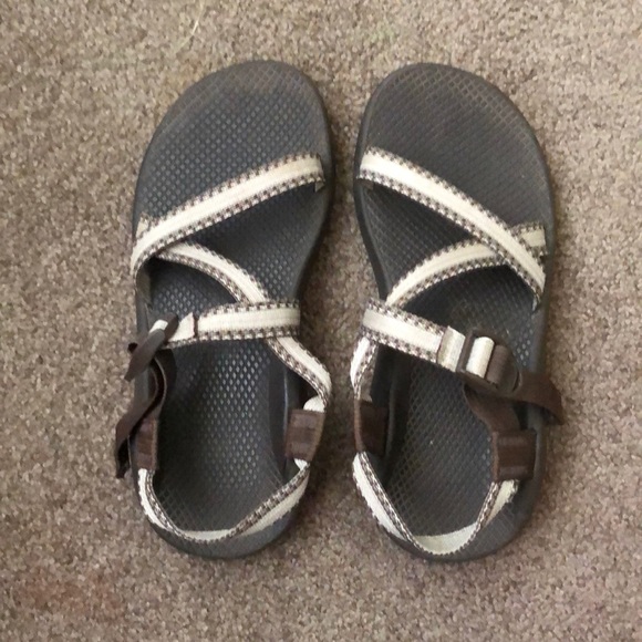 chacos 10 wide